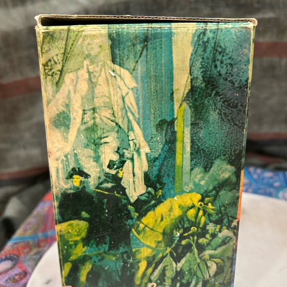 VTG1979 AVON PRESIDENT WASHINGTON DEEP WOODS AFTERSHAVE- - Picture 8 of 9